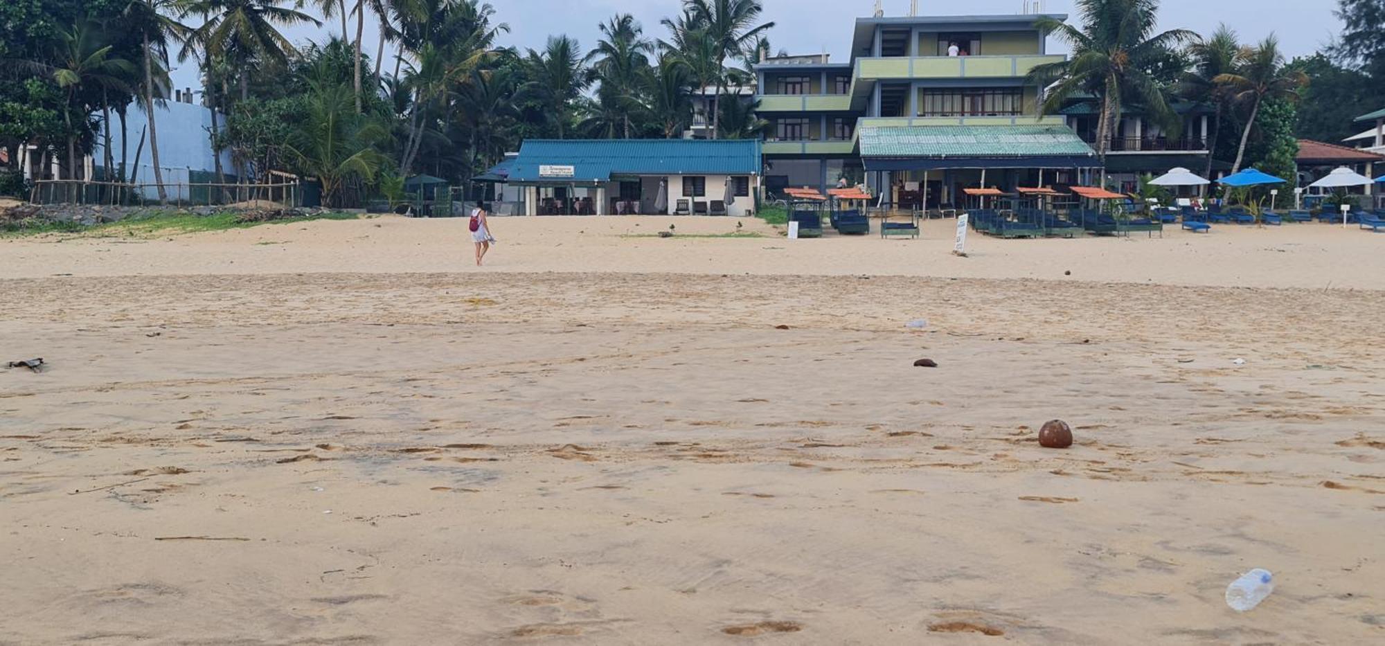 Thiranagama Beach Hotel Hikkaduwa Esterno foto